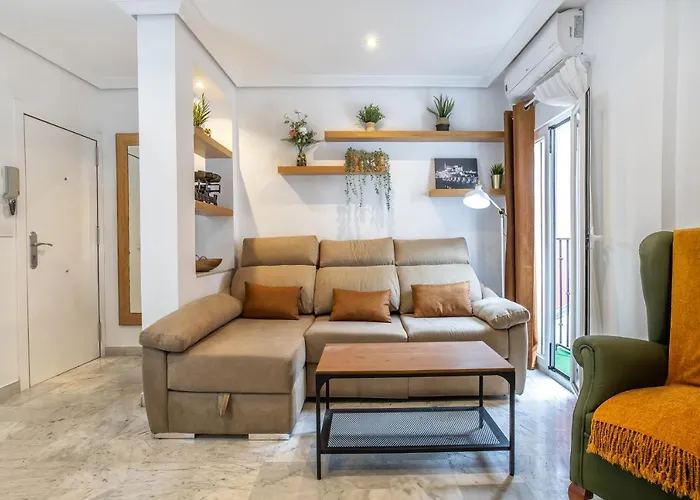 Zafiro Apartment&parking In The Historical Centre