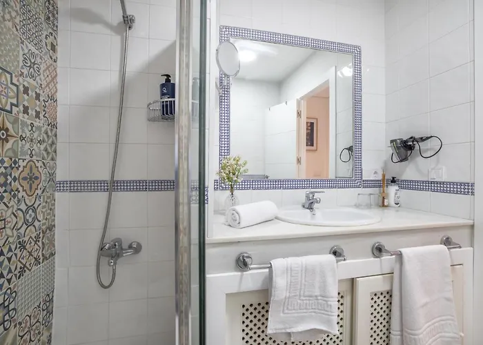 Zafiro Apartment&parking In The Historical Centre Apartman