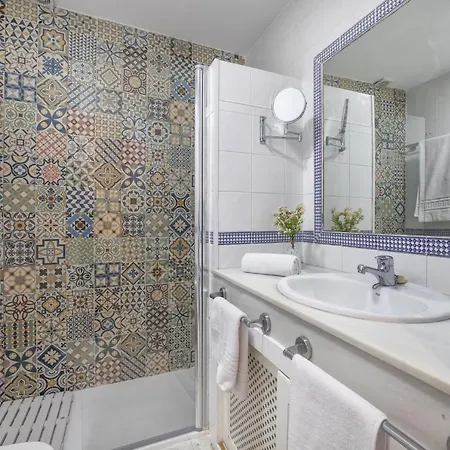 Lejlighed Zafiro Apartment&parking In The Historical Centre Córdoba