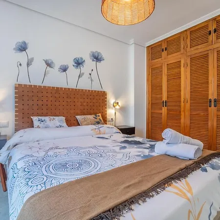 Zafiro Apartment&parking In The Historical Centre Apartment *