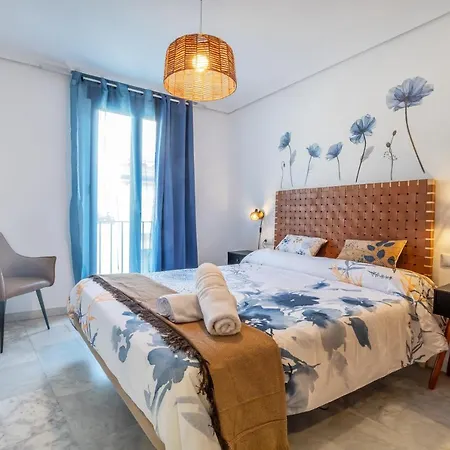Zafiro Apartment&parking In The Historical Centre